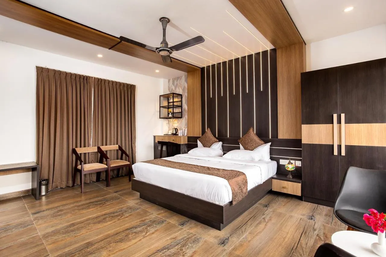 Ramee Wolkenburg Resort & Spa, Munnar